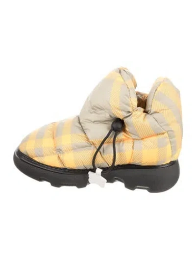 Pre-owned Burberry Prorsum Nylon Plaid Print Snow Boots In Multi