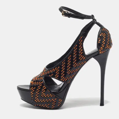 Pre-owned Burberry Prorsum Size 36 Black Woven Patent Leather Platform Pumps