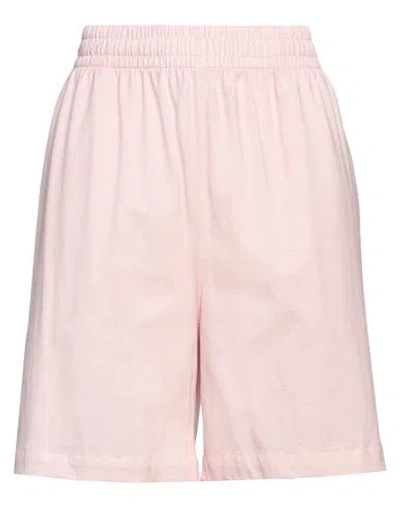 Burberry Prorsum Woman Shorts & Bermuda Shorts Pink Size S Cotton