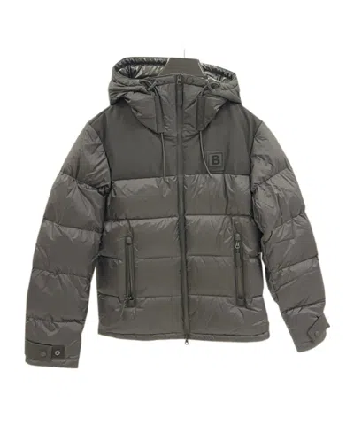 Burberry Quilted Hooded Down Jacket In Black