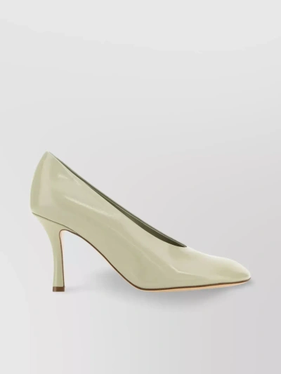 Burberry Refined Silhouette Leather Pumps In Cream