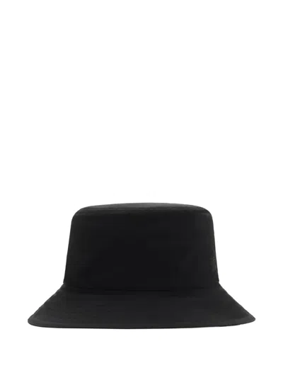 Burberry Reversible Bucket Hat In Black