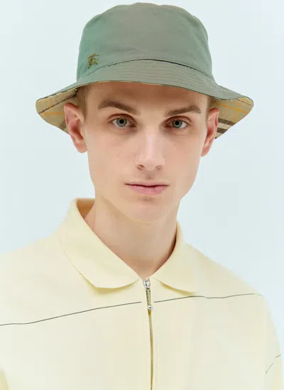 Burberry Reversible Bucket Hat In Green