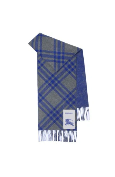 Burberry Cashmere Reversible Check Rose Scarf In New Grey