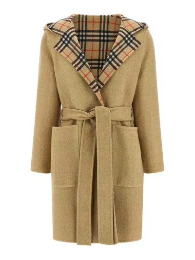 BURBERRY ABRIGO CORTO - BEIS