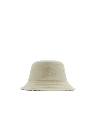 Burberry Reversible Cotton Bucket Hat In Nude | ModeSens