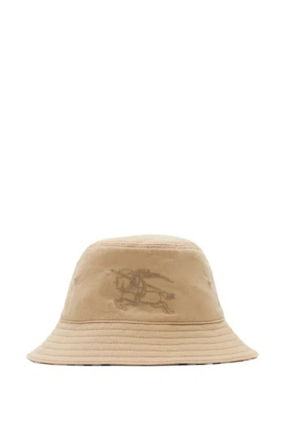 Burberry Reversible Cotton Bucket Hat In Beige
