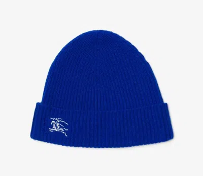 Burberry Ribbed Cashmere Beanie In Blue