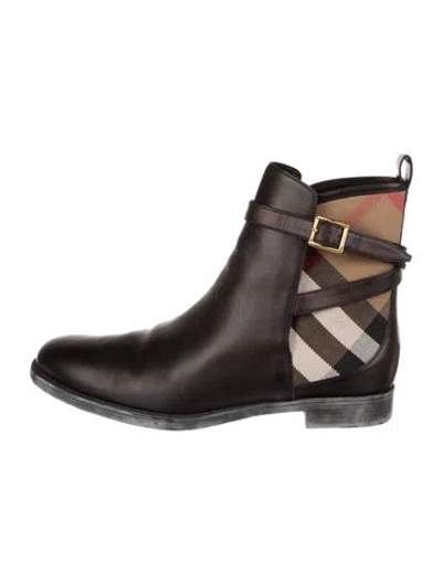 Pre-owned Burberry Richardson Flat House Check Pattern Chelsea Boots In Black
