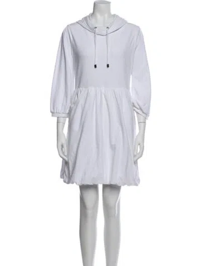Pre-owned Burberry Robe In White