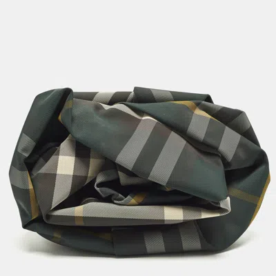 Pre-owned Burberry Rose Ruched Multicolor Checkered Nylon Clutch