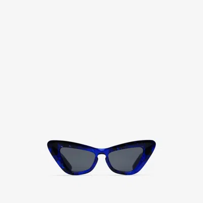 Burberry Dark Grey Cat Eye Ladies Sunglasses Be4421u 411487 In Blue