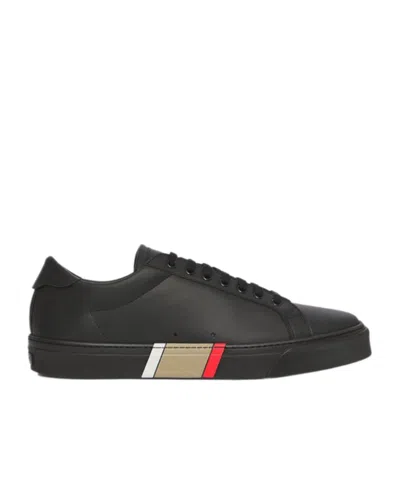 Burberry Round Head Low-cut Casual Shoes In Black