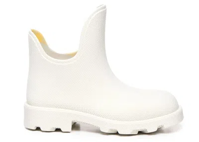 Pre-owned Burberry Round Toe Slipon Boot (women's) Sneakers In White