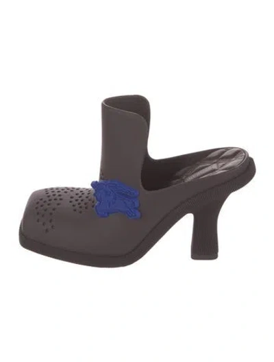 Pre-owned Burberry Rubber Cutout Accent Mules In Purple