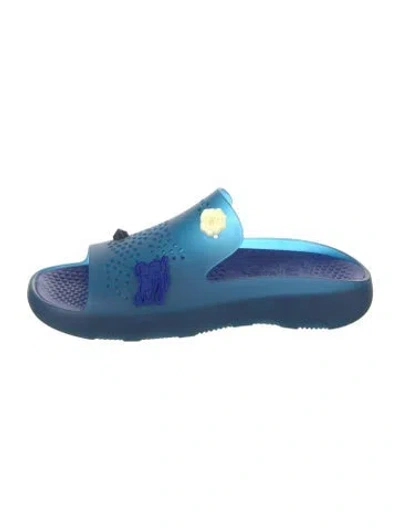 Pre-owned Burberry Rubber Cutout Accent Slides In Blue