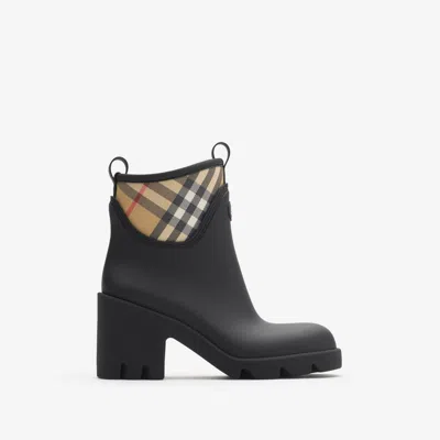 Burberry Rubber Marsh Stamp Heeled Low Boots​ In Black