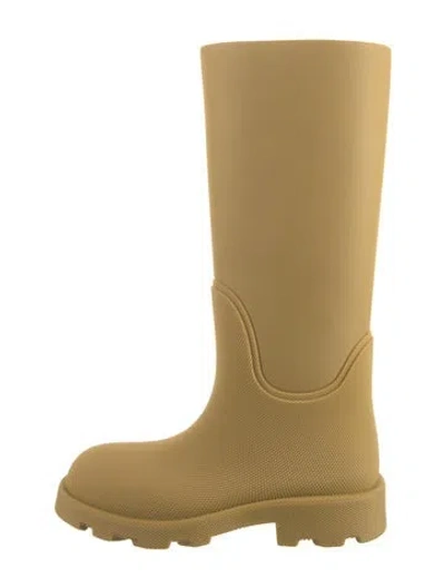 Pre-owned Burberry Rubber Rain Boots In Neutral