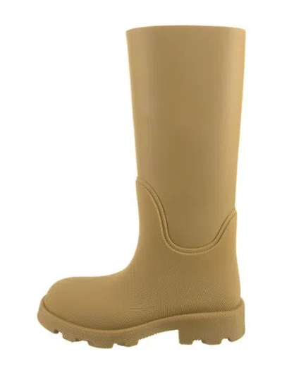 Pre-owned Burberry Rubber Rain Boots In Neutral