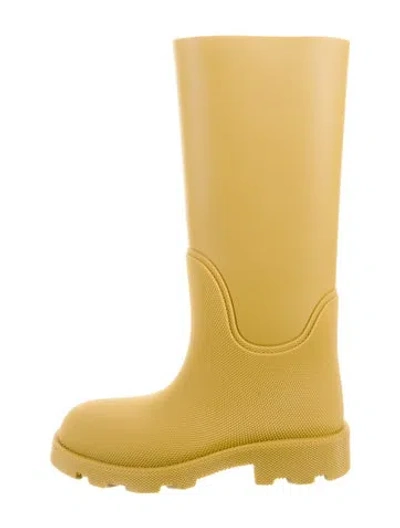 Pre-owned Burberry Rubber Rain Boots In Neutral