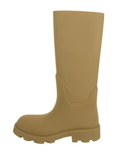 Pre-owned Burberry Rubber Rain Boots In Neutral