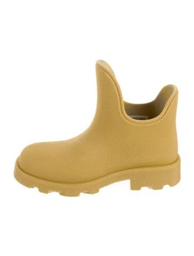 Pre-owned Burberry Rubber Rain Boots In Neutral