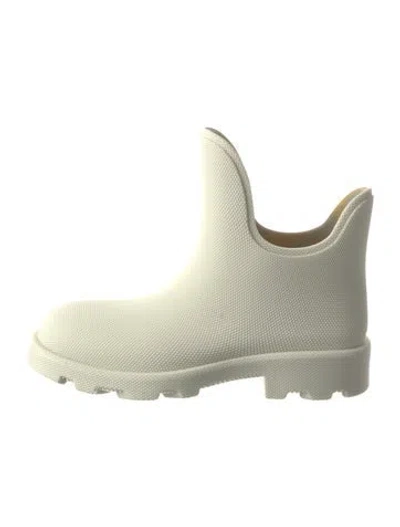 Pre-owned Burberry Rubber Rain Boots In Neutral