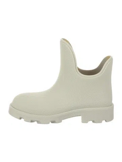 Pre-owned Burberry Rubber Rain Boots In Neutral