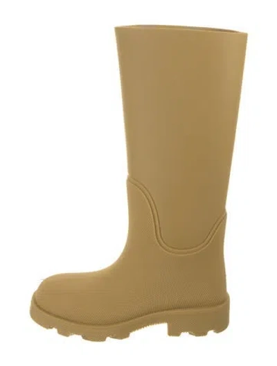 Pre-owned Burberry Rubber Rain Boots In Neutral