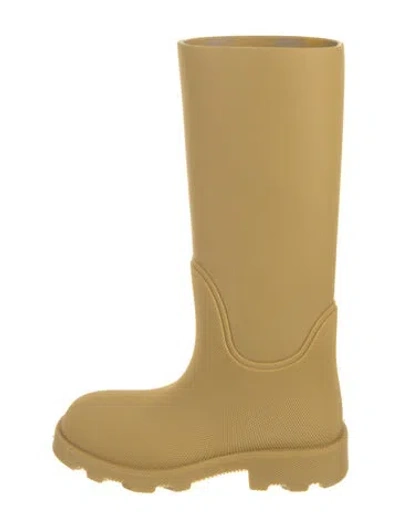 Pre-owned Burberry Rubber Rain Boots In Neutral