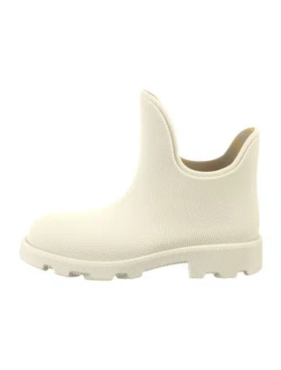 Pre-owned Burberry Rubber Rain Boots In Neutral