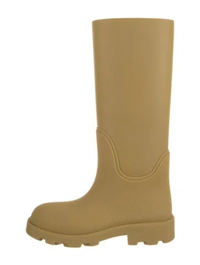 Pre-owned Burberry Rubber Rain Boots In Neutral