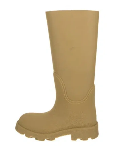Pre-owned Burberry Rubber Rain Boots In Neutral
