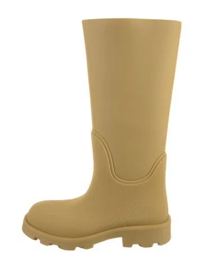 Pre-owned Burberry Rubber Rain Boots In Neutral