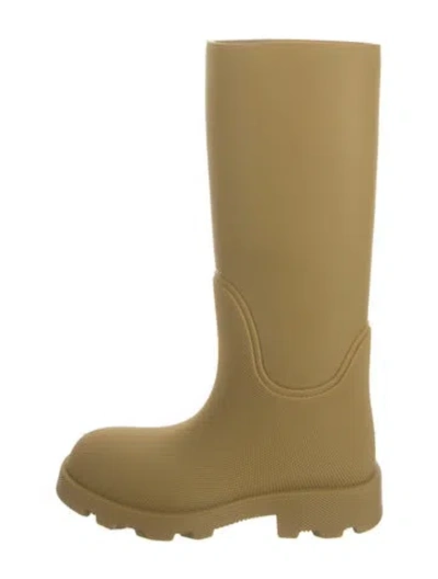 Pre-owned Burberry Rubber Rain Boots In Neutral