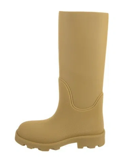 Pre-owned Burberry Rubber Rain Boots In Neutral