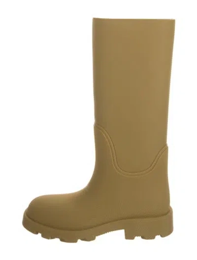 Pre-owned Burberry Rubber Rain Boots In Neutral