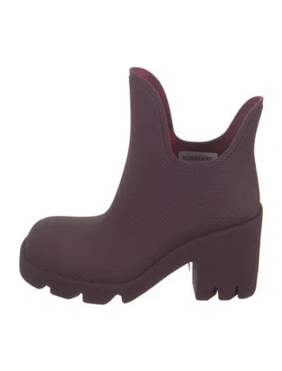 Pre-owned Burberry Rubber Rain Boots In Purple