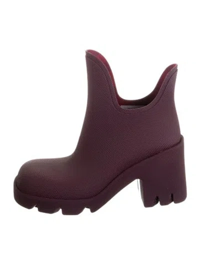 Pre-owned Burberry Rubber Rain Boots In Purple