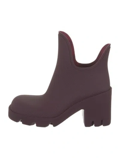 Pre-owned Burberry Rubber Rain Boots In Purple