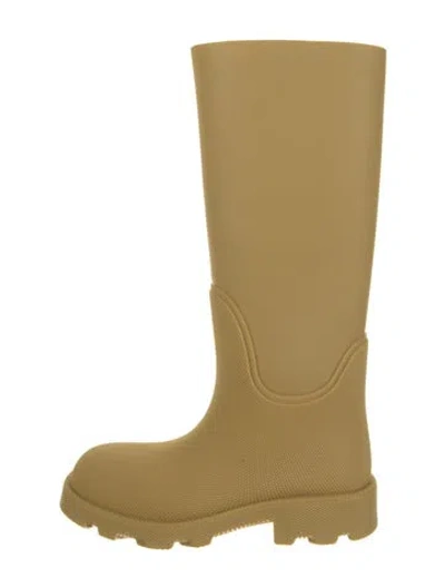 Pre-owned Burberry Rubber Rain Boots W/ Tags In Neutral