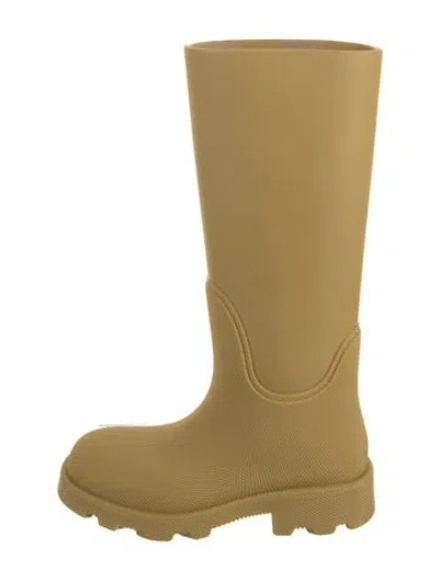 Pre-owned Burberry Rubber Rain Boots In Yellow