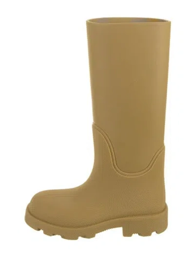 Pre-owned Burberry Rubber Rain Boots In Yellow