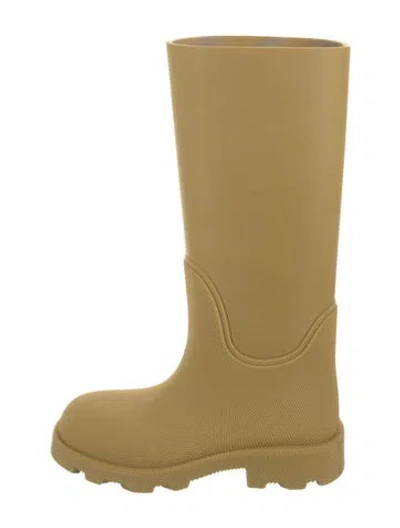 Pre-owned Burberry Rubber Rain Boots In Yellow