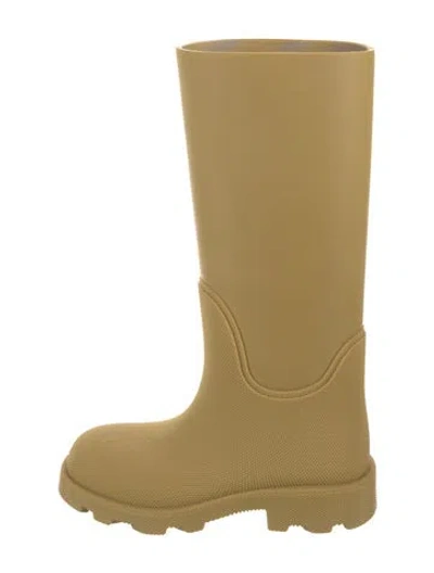Pre-owned Burberry Rubber Rain Boots In Yellow