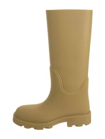 Pre-owned Burberry Rubber Rain Boots In Yellow
