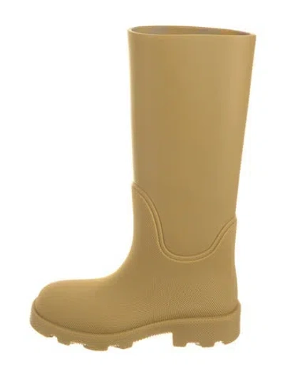 Pre-owned Burberry Rubber Rain Boots In Yellow