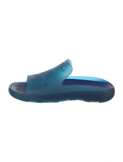 Pre-owned Burberry Rubber Slides In Blue