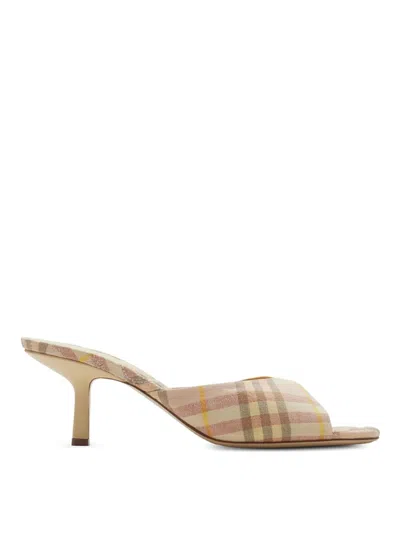 BURBERRY SANDALIAS - NEGRO