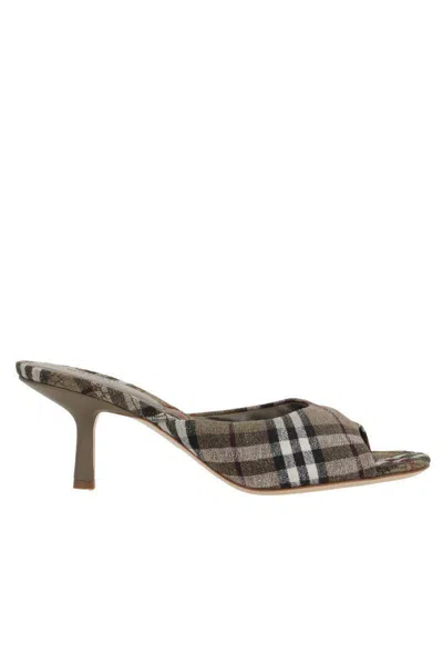 BURBERRY BURBERRY SANDALS
